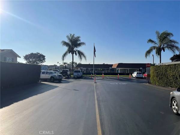 Anaheim, CA 92804,211 S Beach Blvd #72