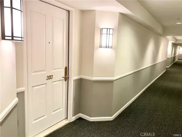 Long Beach, CA 90802,850 E Ocean Boulevard #202