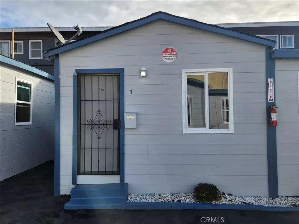 Inglewood, CA 90303,3717 W Imperial #7