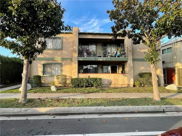 3275 E Artesia, Long Beach, CA 90805