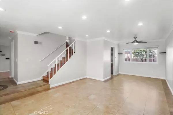 Cerritos, CA 90703,13551 Carolyn