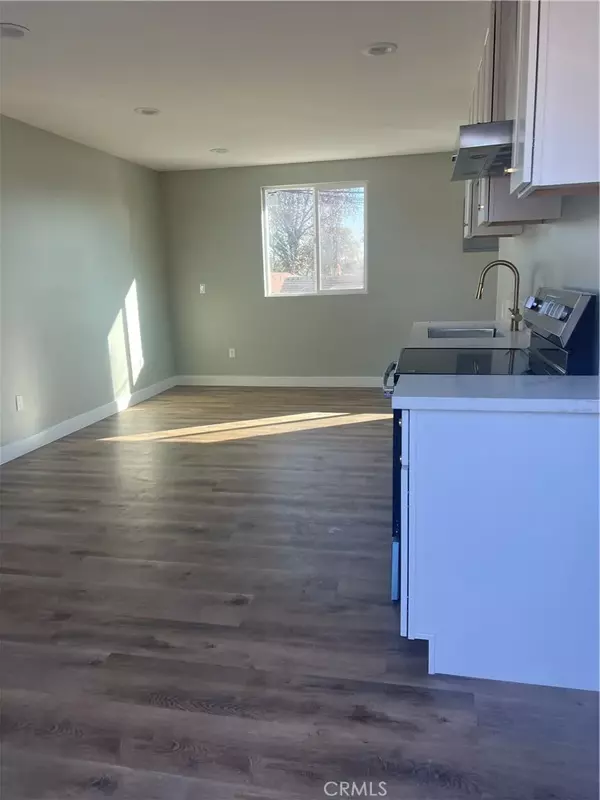 Long Beach, CA 90805,4966 Oregon Ave #E