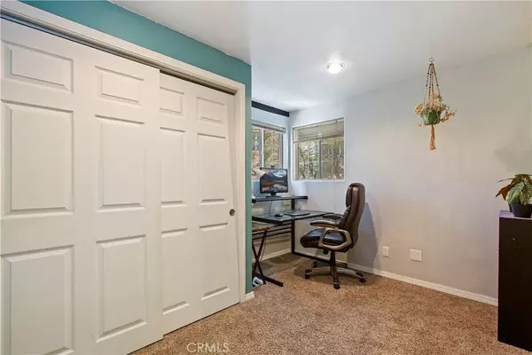 Crestline, CA 92325,236 Weisshorn Drive