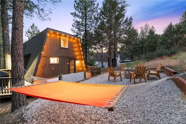 Big Bear Lake, CA 92315,42678 Cougar Road