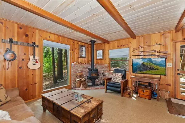 Blue Jay, CA 92317,524 Clark Drive