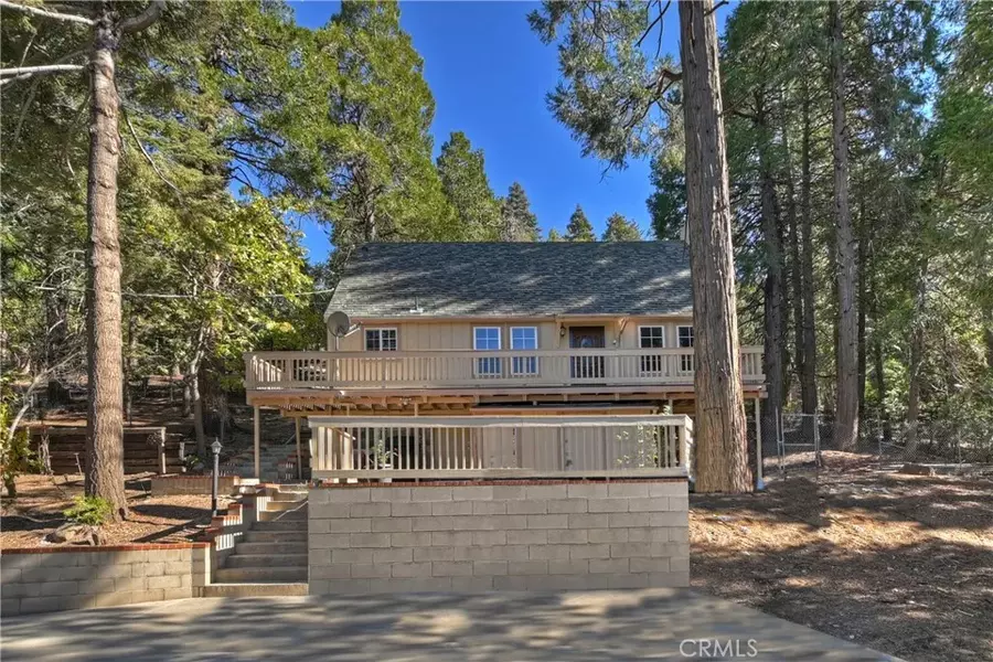 25999 Mile Pine, Twin Peaks, CA 92391