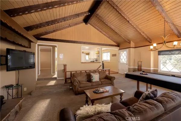 Big Bear Lake, CA 92315,945 Knickerbocker Road