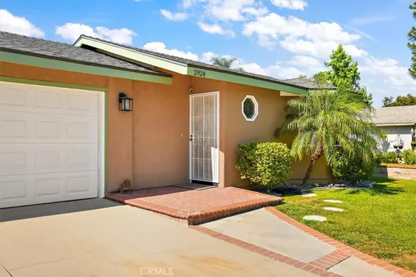 Ontario, CA 91761,2924 E Brookside Court