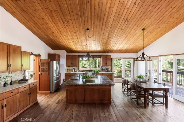 Cedar Glen, CA 92321,593 Cypress Road