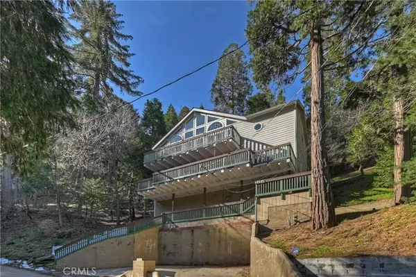 24141 Cresta Drive, Crestline, CA 92325