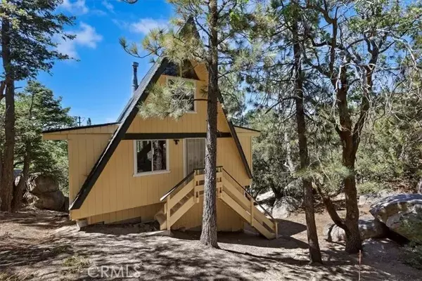 32972 Juniper Lane, Green Valley Lake, CA 92341