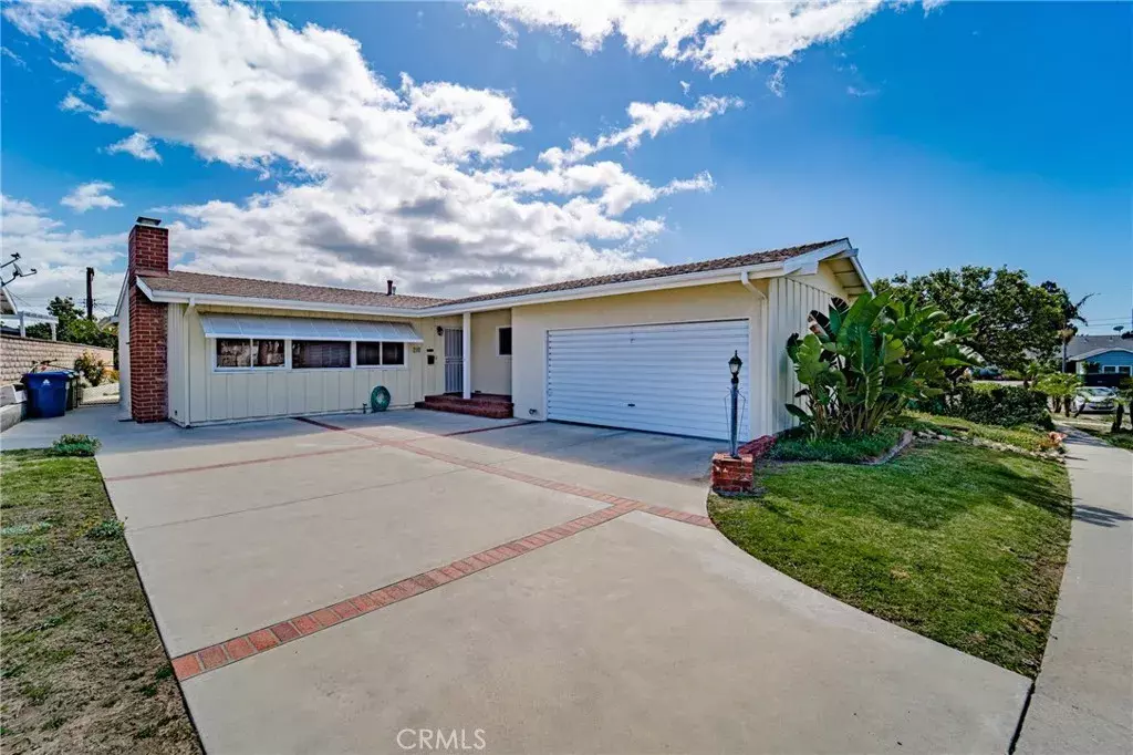 San Pedro, CA 90732,210 N Malgren Avenue