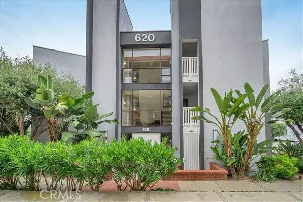 620 The Village #202, Redondo Beach, CA 90277