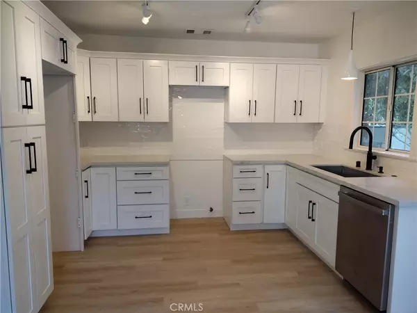 Duarte, CA 91010,1017 Chimes Avenue