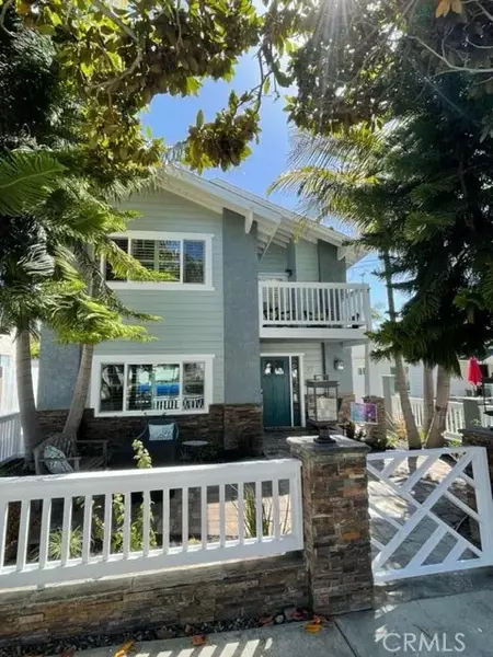 711 N. Irena Avenue #1, Redondo Beach, CA 90277