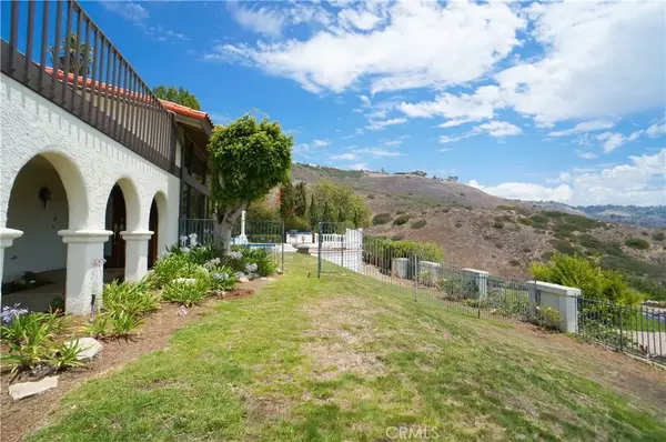 Rancho Palos Verdes, CA 90275,31424 Marne Drive