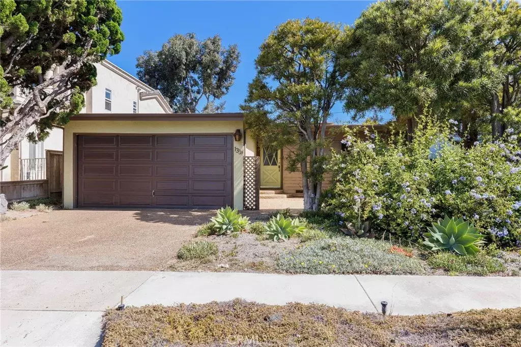 Manhattan Beach, CA 90266,1331 Gates Avenue