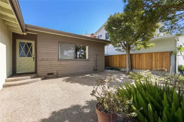 Manhattan Beach, CA 90266,1331 Gates Avenue