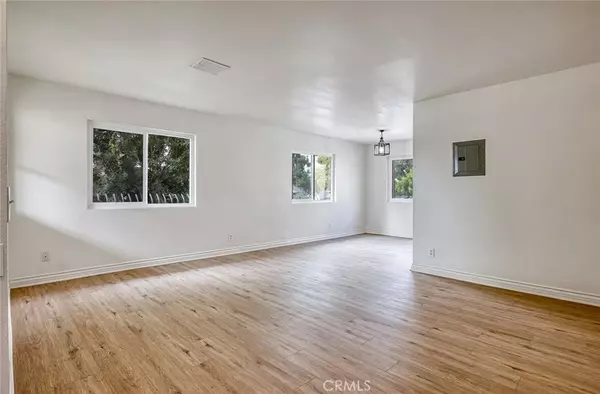 Lakewood, CA 90715,11415 216th Street #24