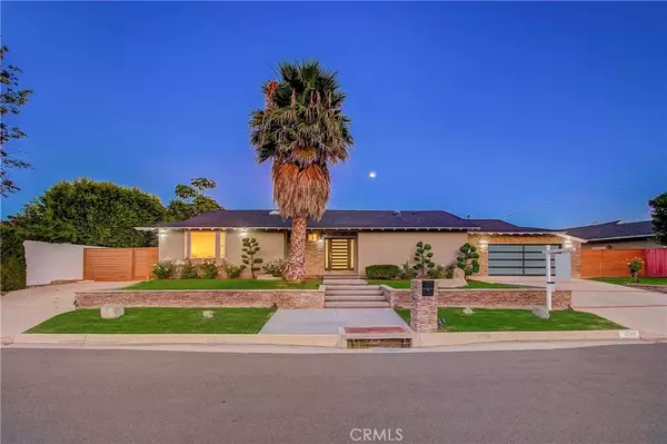 Rancho Palos Verdes, CA 90275,3246 Deluna Drive