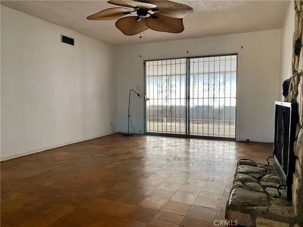 Gardena, CA 90248,15708 Deblynn Avenue