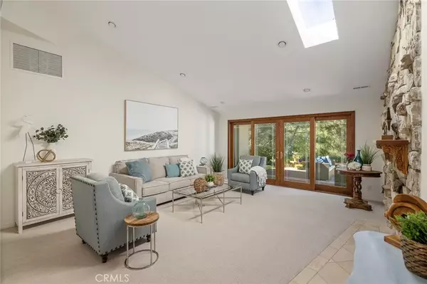 Rancho Palos Verdes, CA 90275,2 Oceanaire Drive