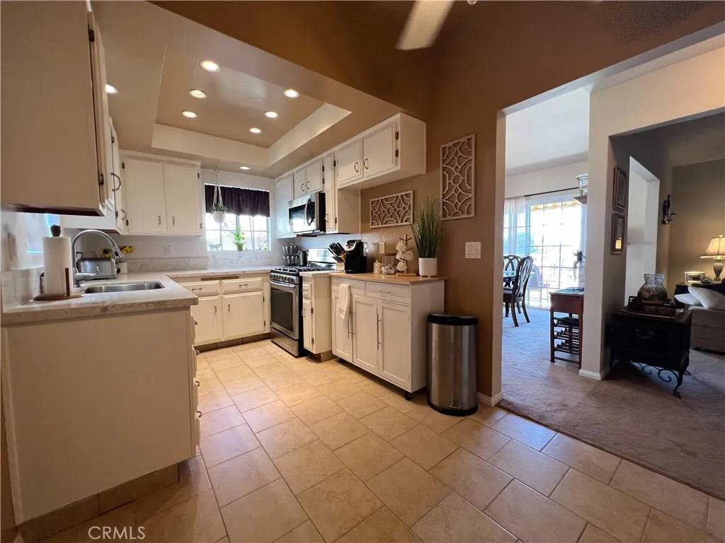 855 W 2nd Street #B, San Pedro, CA 90731