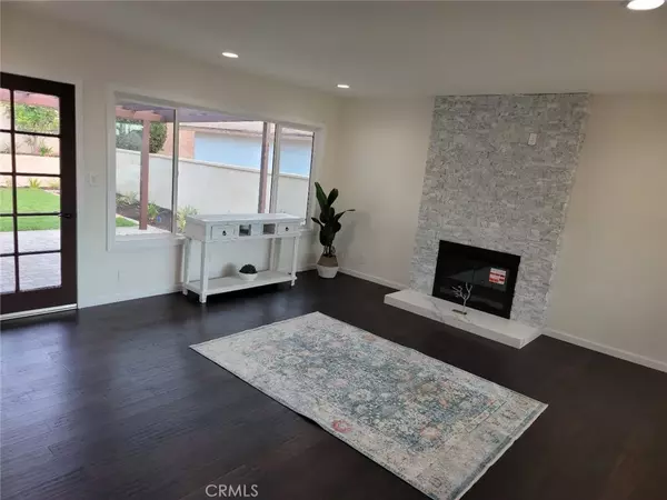 Hawthorne, CA 90250,11624 Daleside Avenue