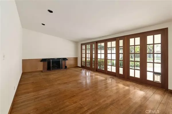 Rancho Palos Verdes, CA 90275,26853 Basswood Avenue