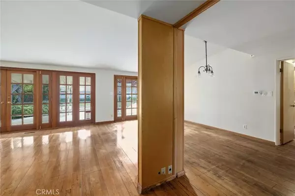 Rancho Palos Verdes, CA 90275,26853 Basswood Avenue