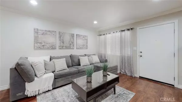 Inglewood, CA 90302,633 Hardin Drive #4