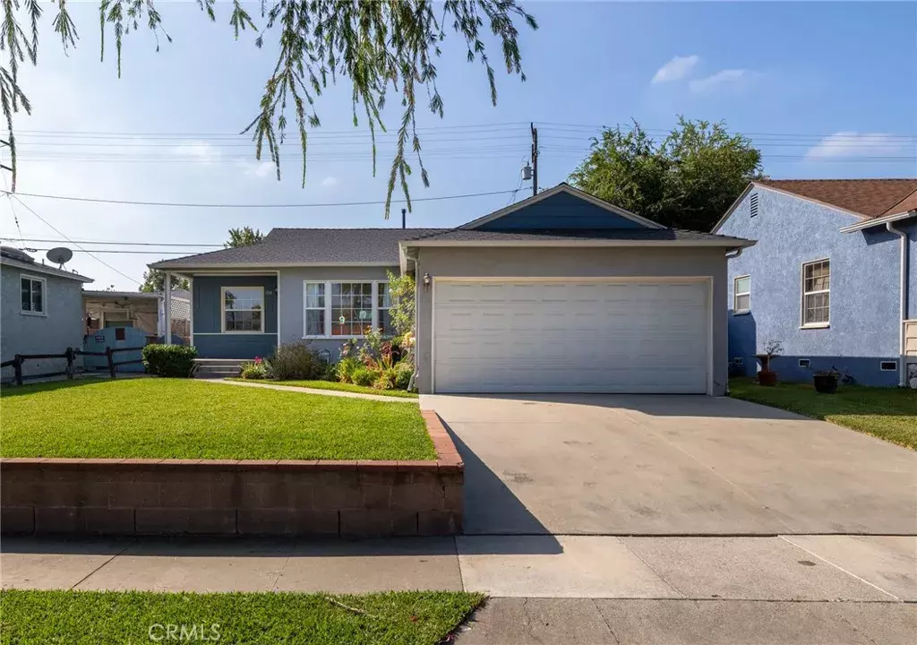 Lakewood, CA 90712,2938 Denmead Street