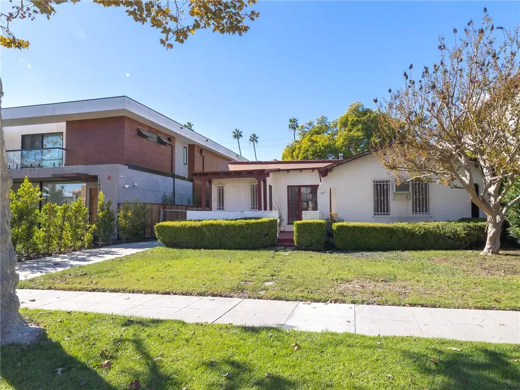 Beverly Hills, CA 90211,145 N Stanley Drive