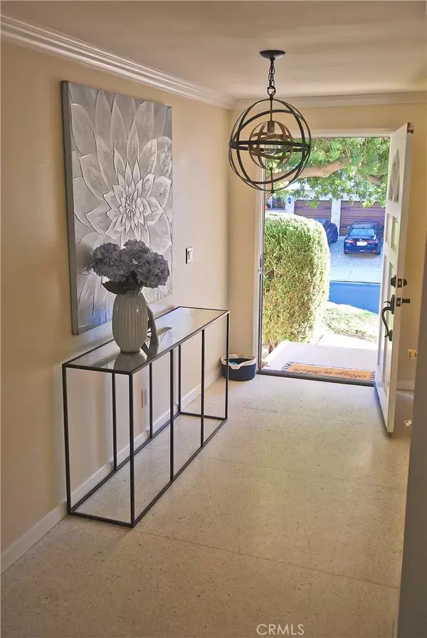 Rancho Palos Verdes, CA 90275,30510 Ganado Drive