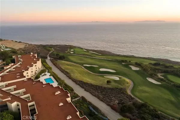 Rancho Palos Verdes, CA 90275,3200 La Rotonda Drive #313