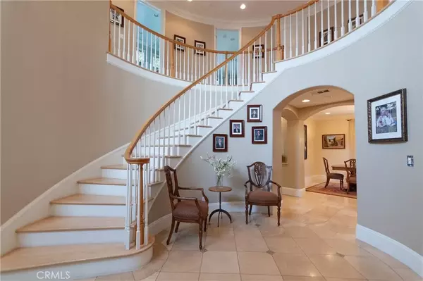 Palos Verdes Estates, CA 90274,601 Tyburn Road