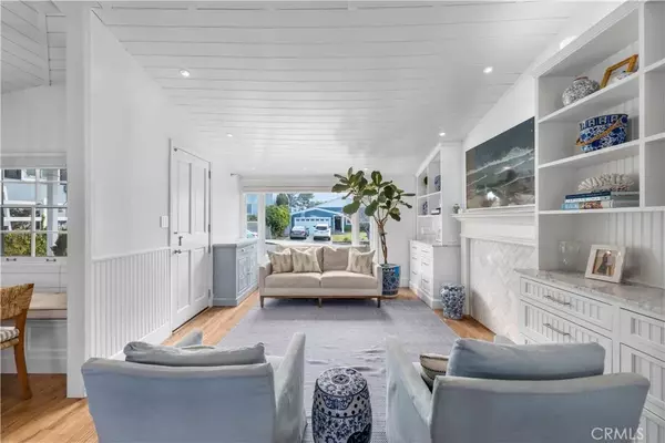 Manhattan Beach, CA 90266,1155 Chestnut Avenue