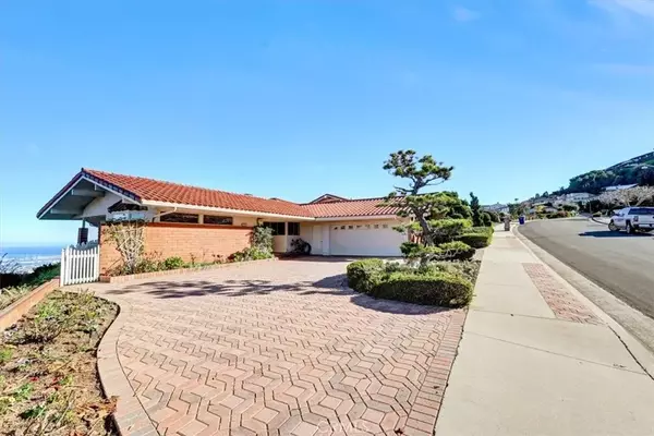 29802 Grandpoint Lane, Rancho Palos Verdes, CA 90275