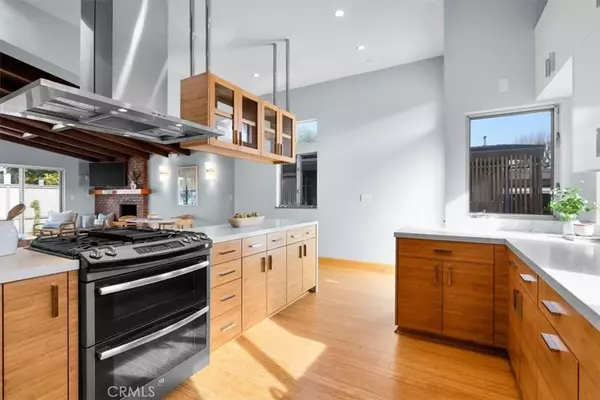 Manhattan Beach, CA 90266,1007 N Dianthus Street