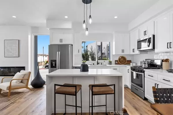 Lomita, CA 90717,26109 Narbonne Ave