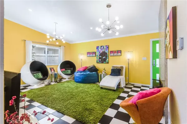 Lomita, CA 90717,26208 Oak Street