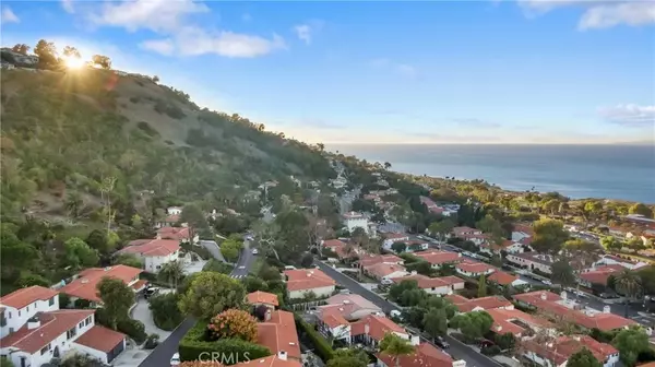 Palos Verdes Estates, CA 90274,2624 Via Tejon