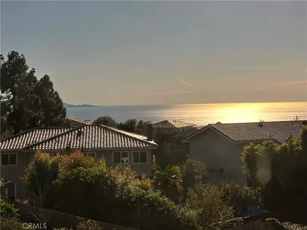 Rancho Palos Verdes, CA 90275,28521 Covecrest Drive