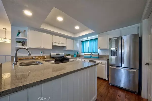 San Pedro, CA 90731,779 W 24th Street #3