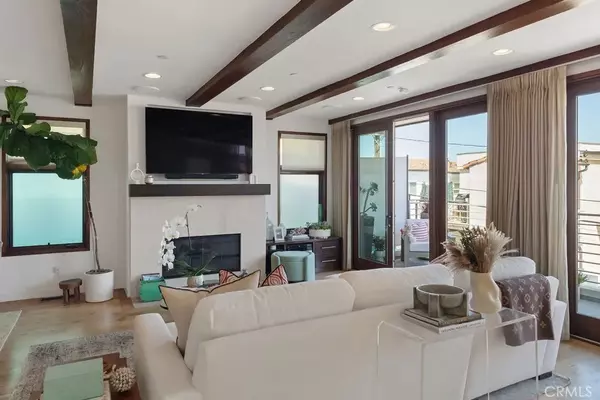 Manhattan Beach, CA 90266,428 21st Place
