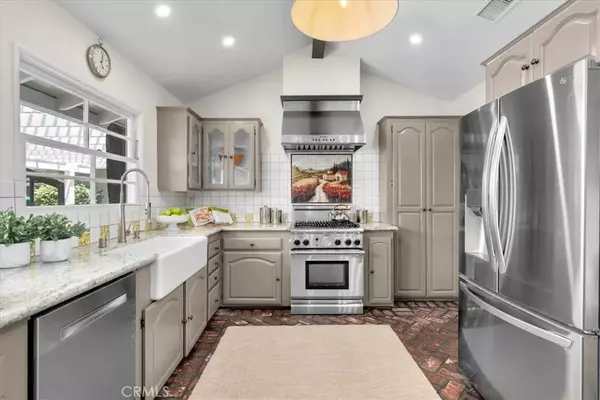 Palos Verdes Estates, CA 90274,3215 Via La Selva