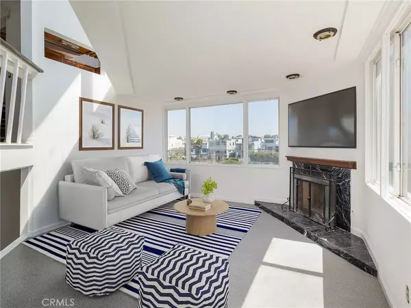 Marina Del Rey, CA 90292,33 Privateer Street #1