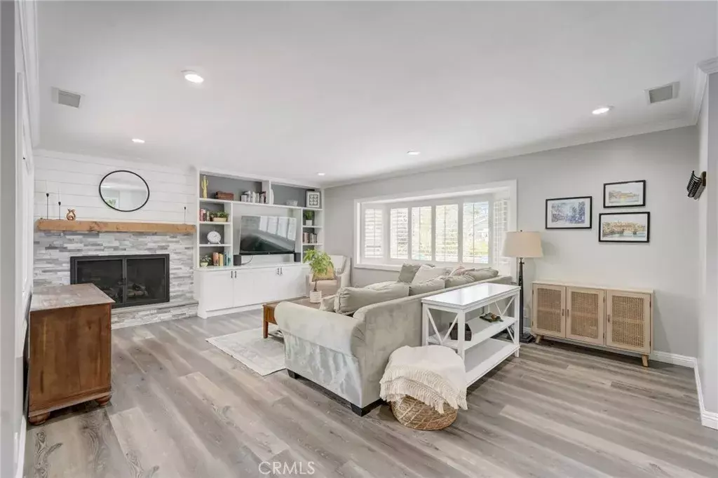 Palos Verdes Estates, CA 90274,113 Via Ardilla