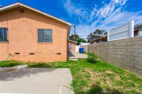 Wilmington, CA 90744,252 W Lomita Blvd