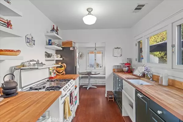 5121 Irvington Place, Highland Park, CA 90042